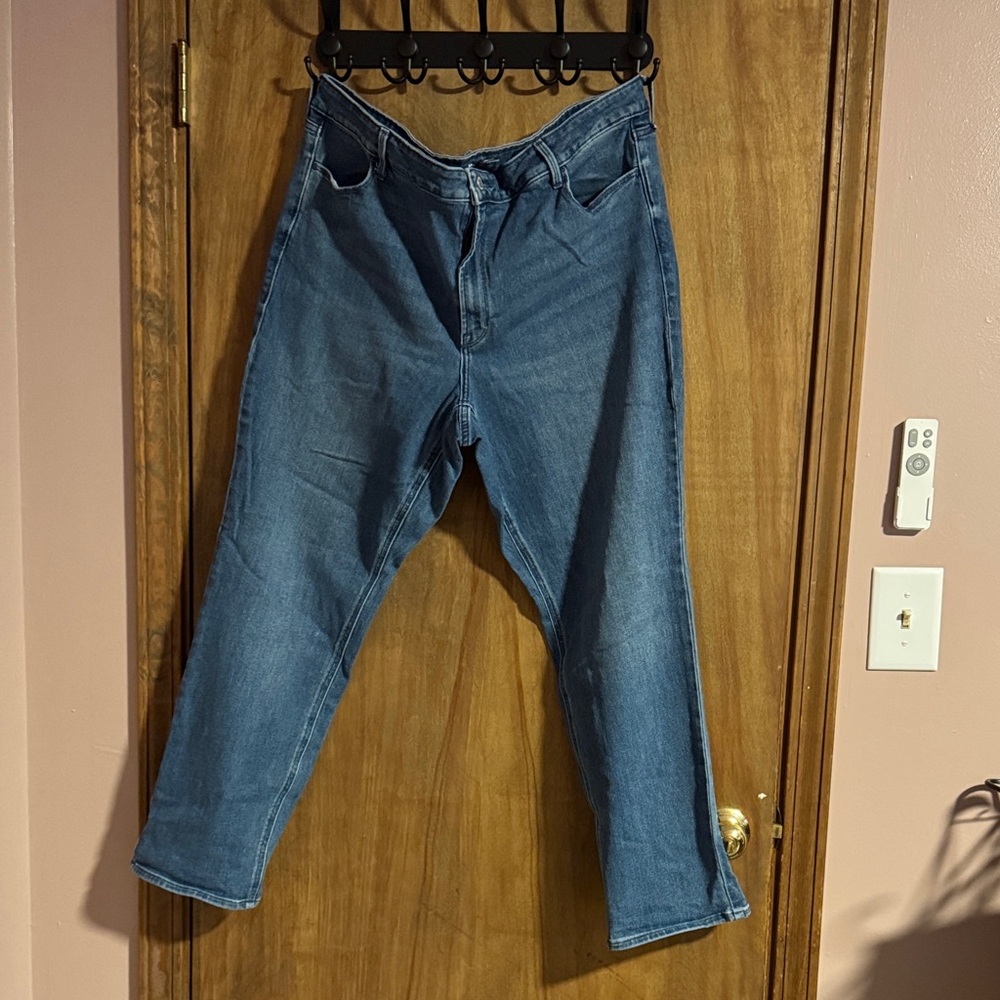 Old Navy Women's Blue Straight Leg Jeans
